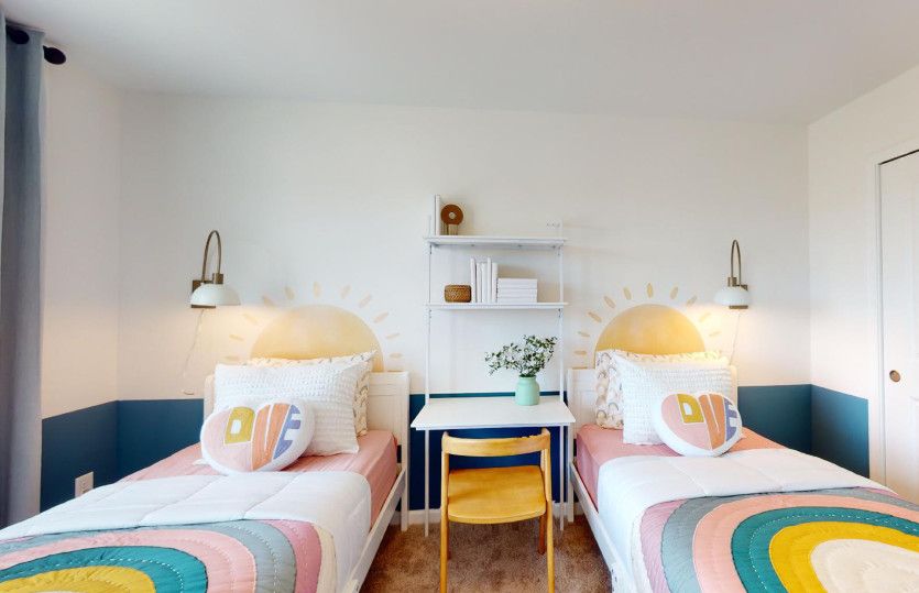 Hampton Bedroom