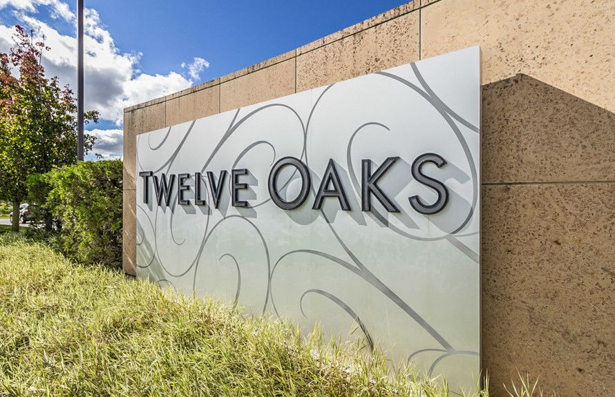 Twelve Oaks Mall