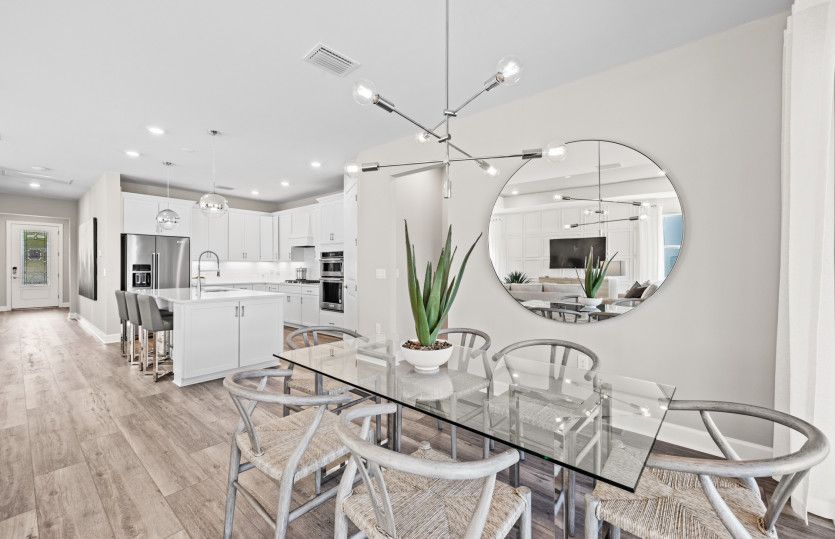 Café off kitchen
