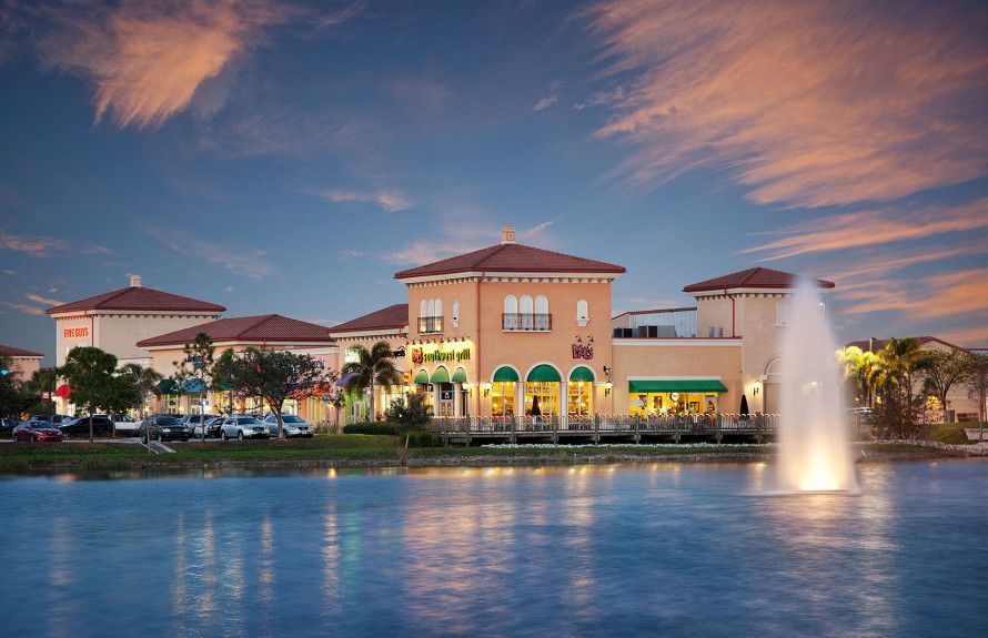 Enjoy Coconut Point Nearby