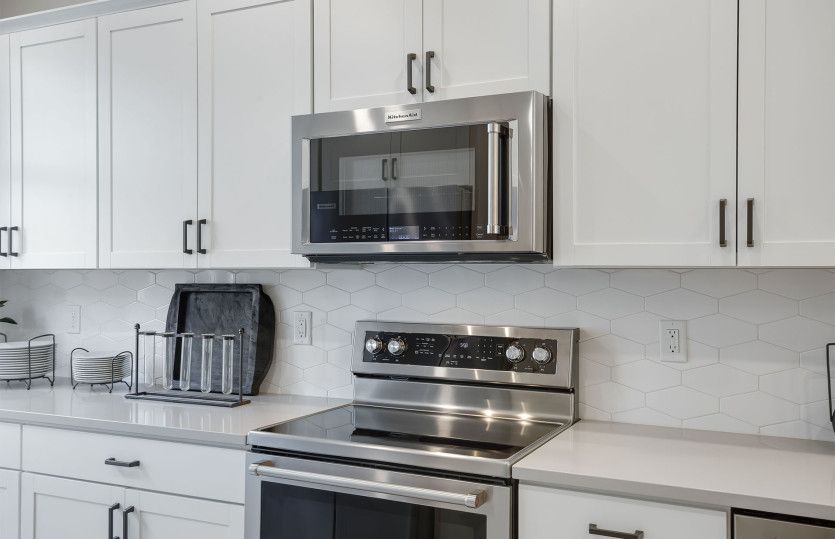 Gourmet kitchen