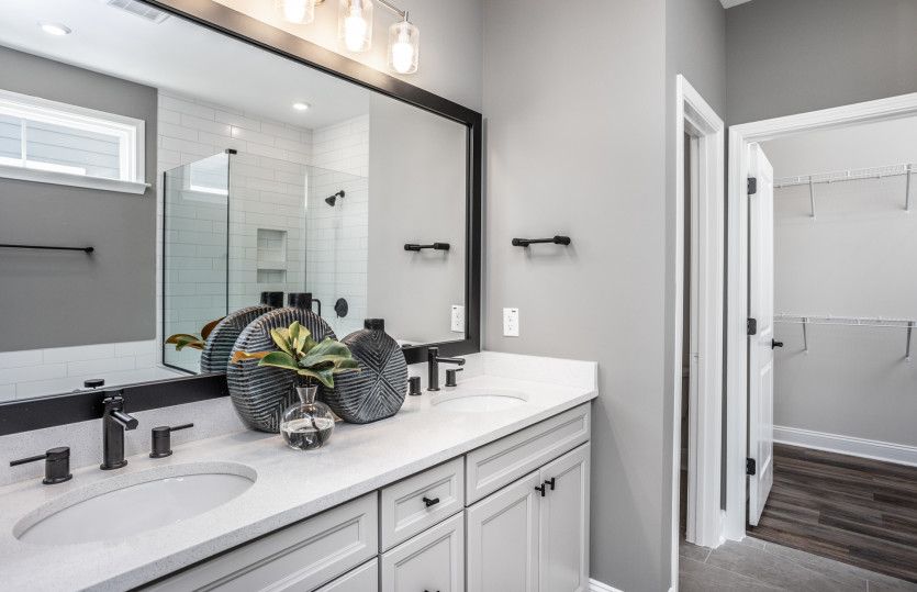 Owners Bath