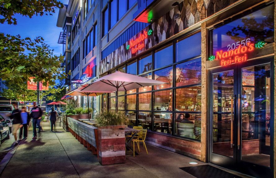 Nearby Shopping and Dining