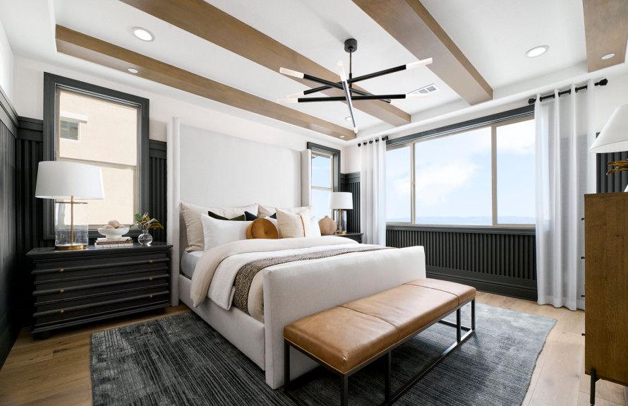 Marsala Model Owner's Suite