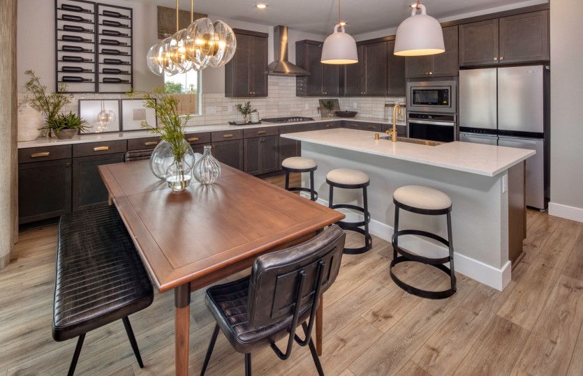 Cafe and Kitchen
