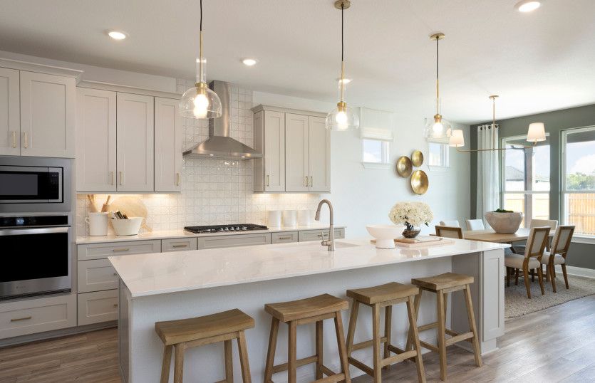 Spacious Kitchen with Eat-In Kitchen Island
