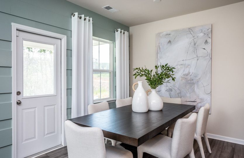 Everyday Eating Area with Access to Outdoor Living - Model Representation