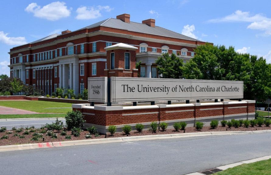 3.5 Miles to UNC-Charlotte