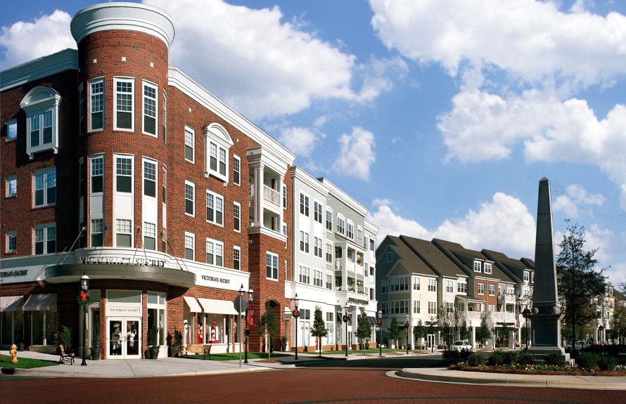 7 Miles to Birkdale Village