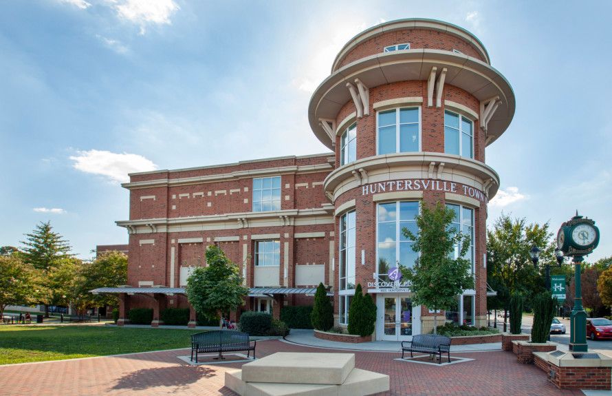 3 Miles to Huntersville