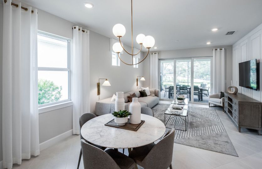 Café right off the kitchen