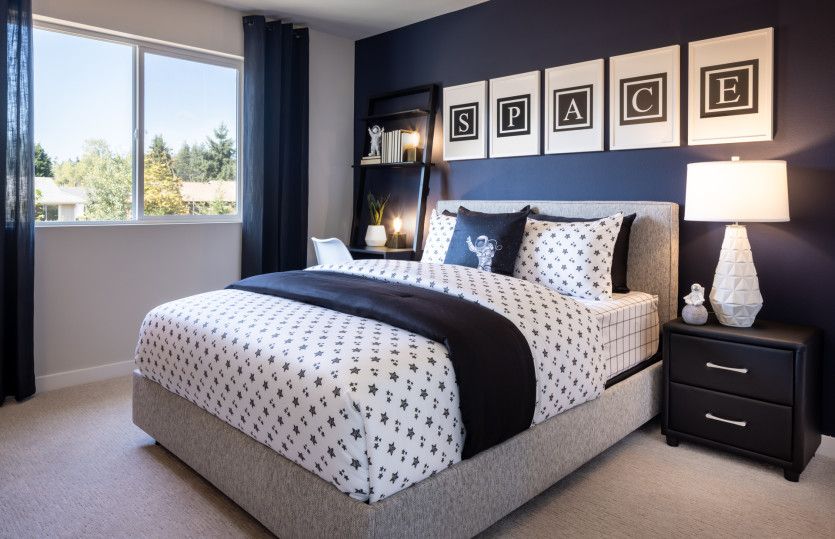 2 secondary bedrooms