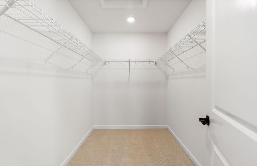 Large Walk-in Closet