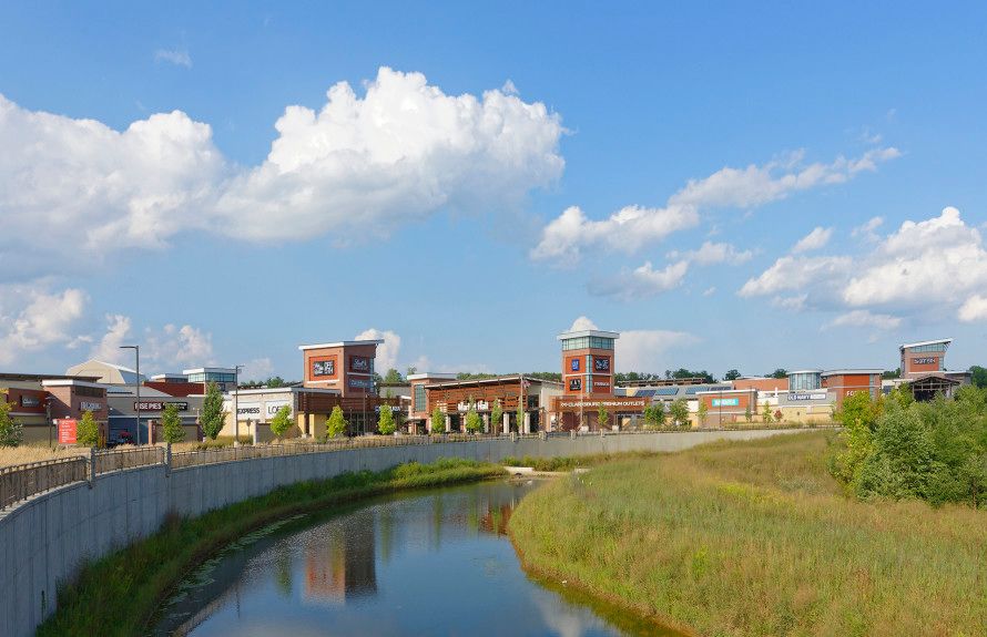 Clarksburg Premium Outlets