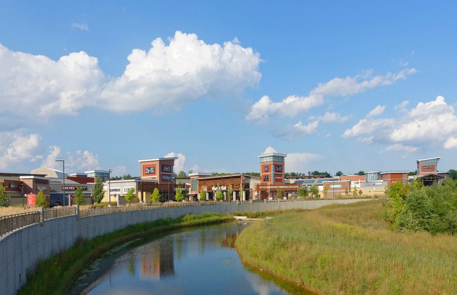 Clarksburg Premium Outlets