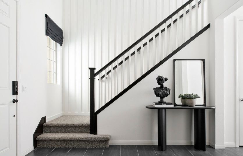 Foyer (Model at Highland Grove)