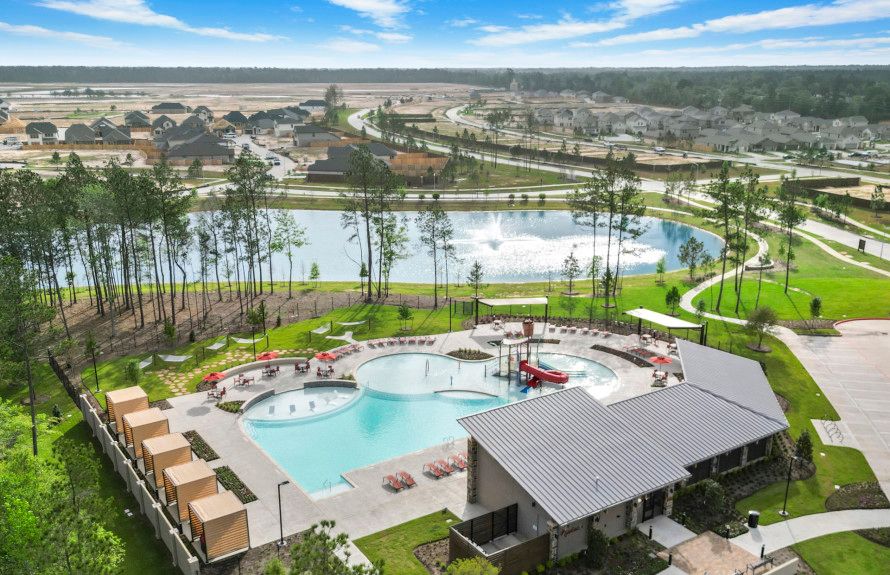 Scenic Community Amenities