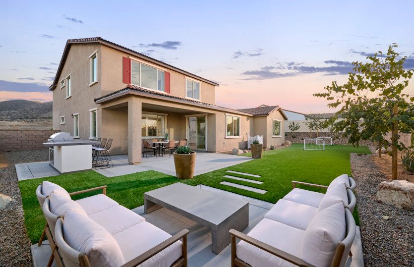Model Backyard