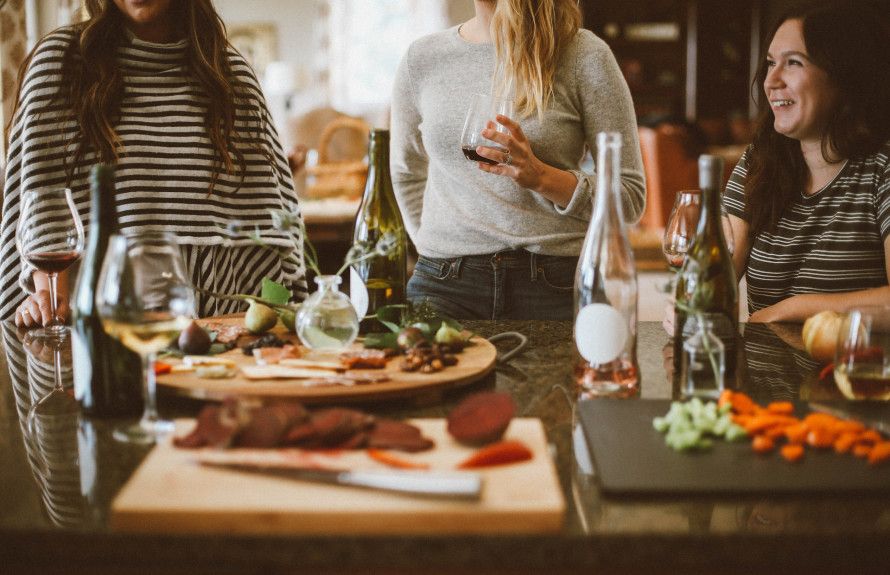 Variety of Restaurants Nearby