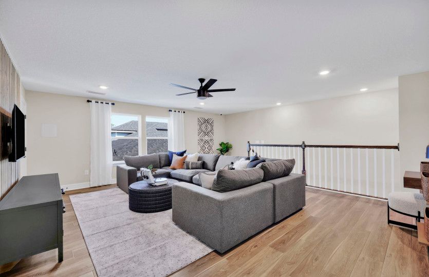 Whitestone | Upstairs Loft