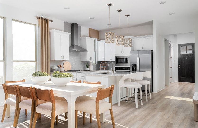 Open Concept Kitchen/ Dining