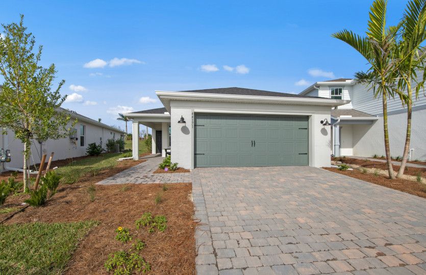 Daylen exterior