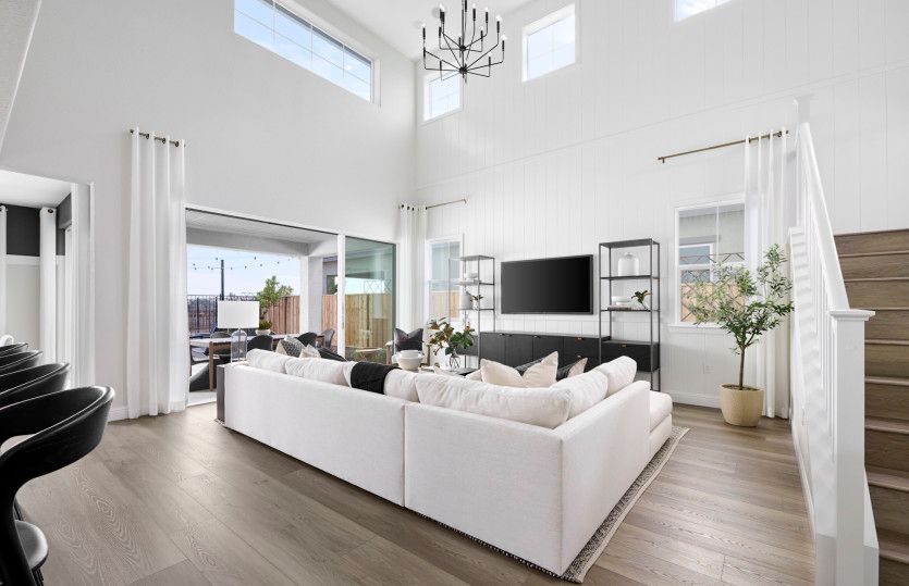 Gathering room with expansive ceilings