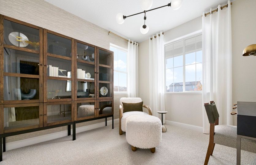 Versatile den space