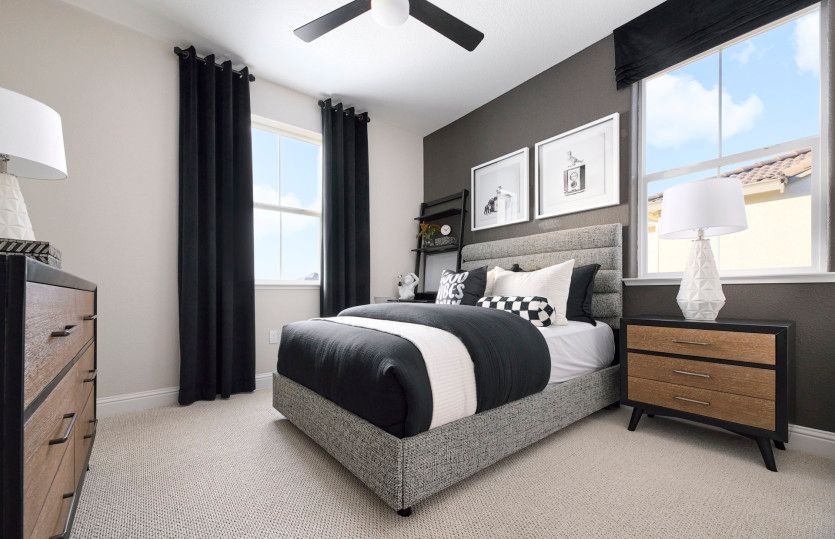 Secondary bedroom with large windows