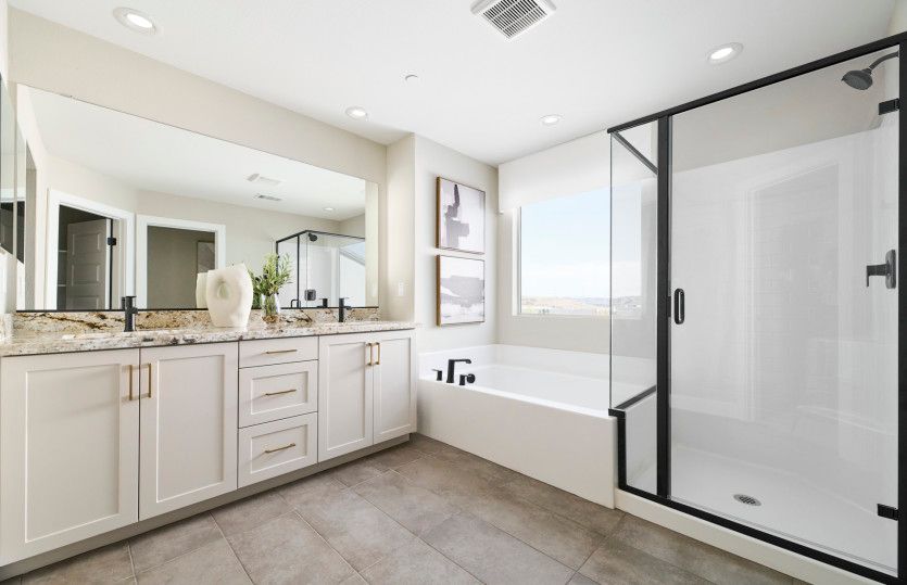 Owner's Bathroom (Model at Alberhill Ranch)