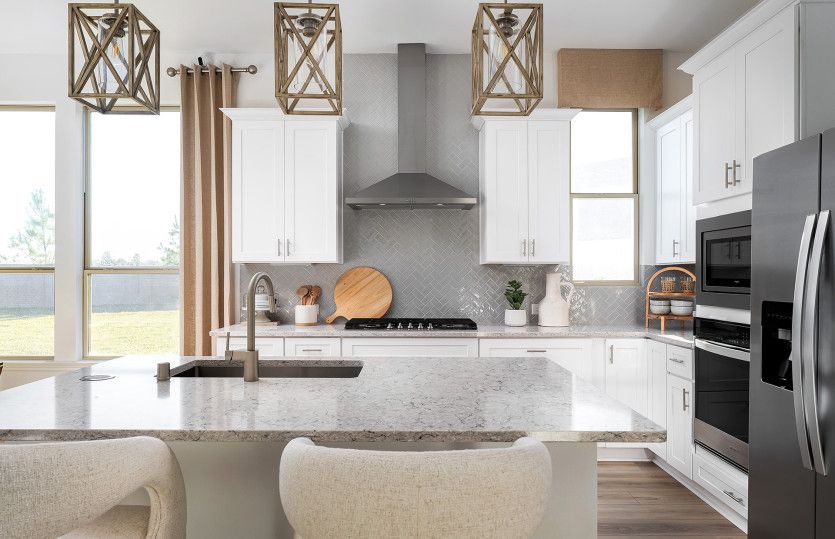Kitchen with Eat-In Island
