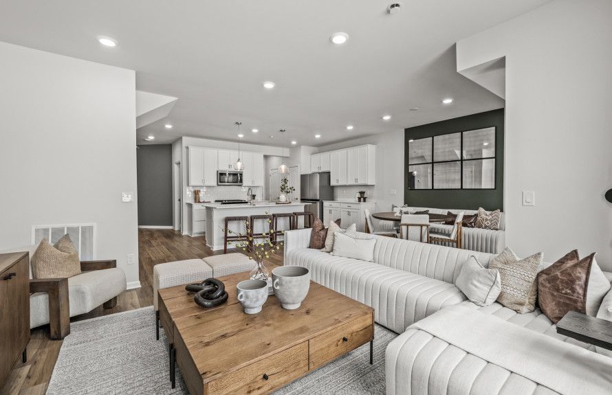 Cozy Cascade Gathering Room