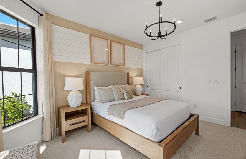 Secondary bedroom