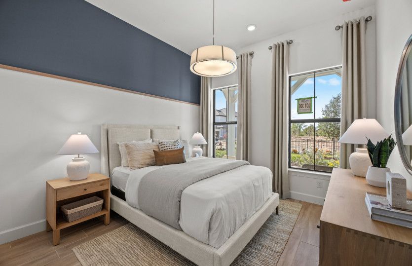 Secondary bedroom