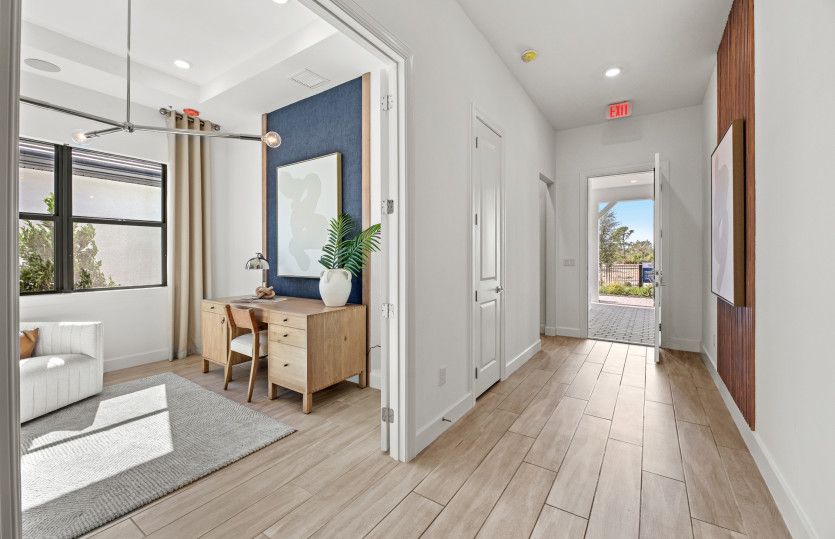 Bright and welcoming entry