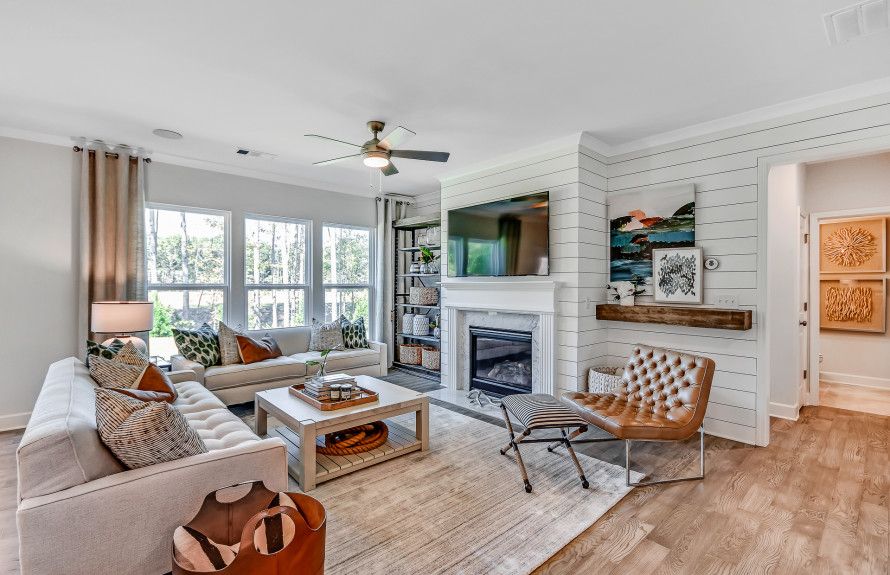 Continental Gathering Room