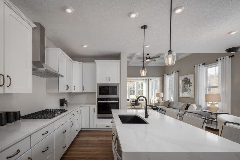 Large Central Kitchen Island