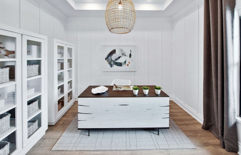 Flex space, perfect for a home office
