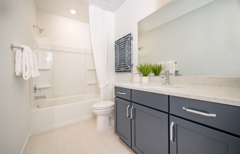 Branton - Bathroom