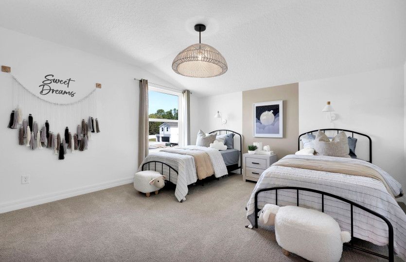 Easley | Secondary Bedroom