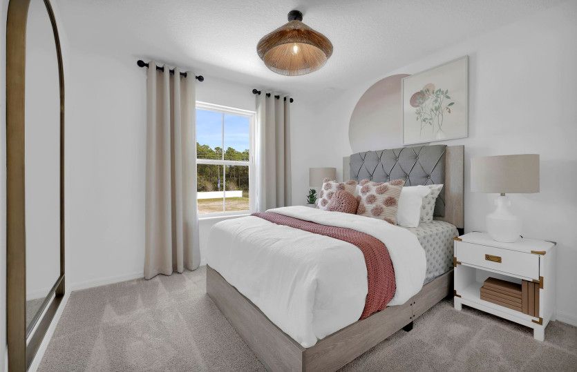 Trailside Select | Secondary Bedroom