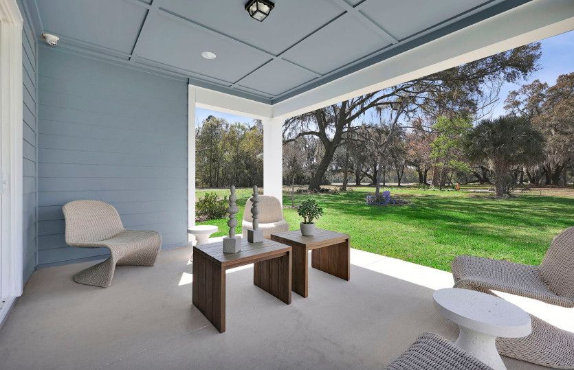 Trailside Select | Covered Lanai
