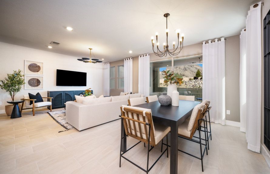 Danbury - Interior