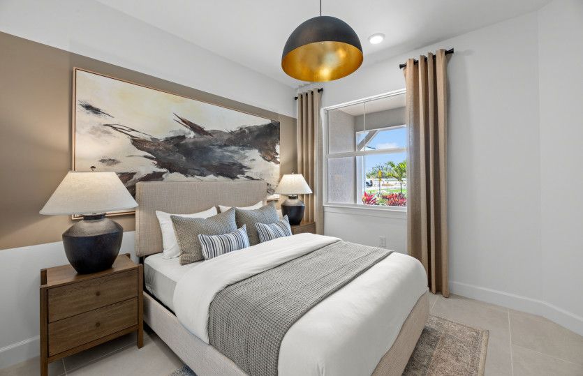 Secondary bedroom