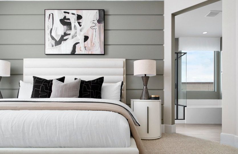 Easton Model Owner's Suite