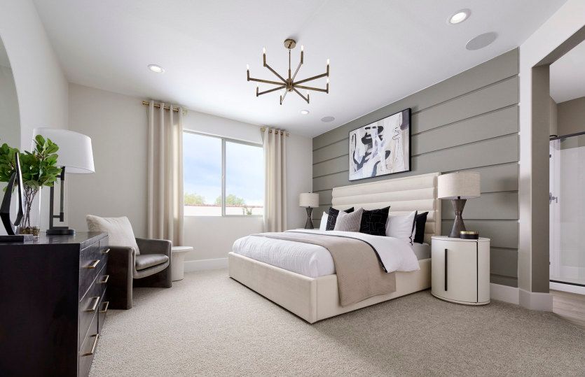 Easton Model Owner's Suite