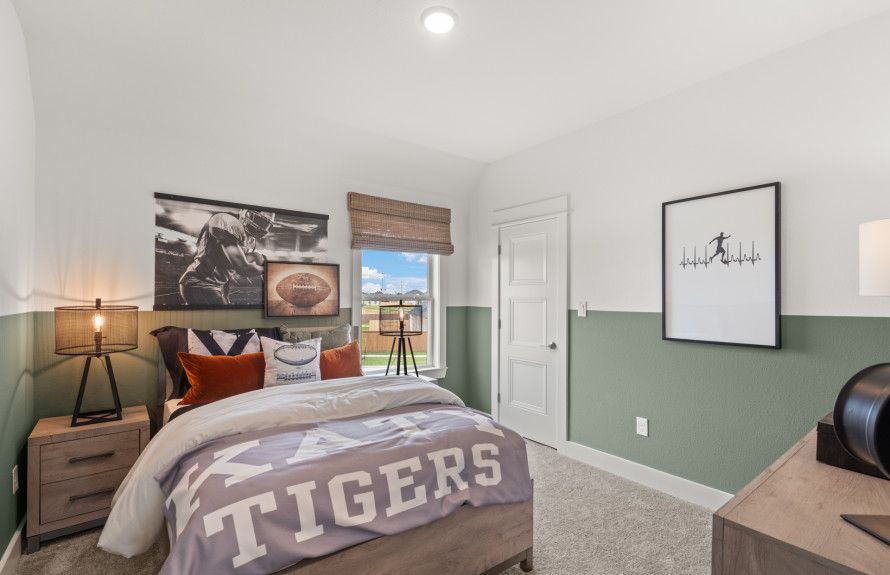 Zoned to Katy High School!