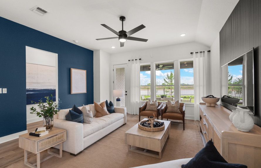 Gorgeous Gathering Rooms