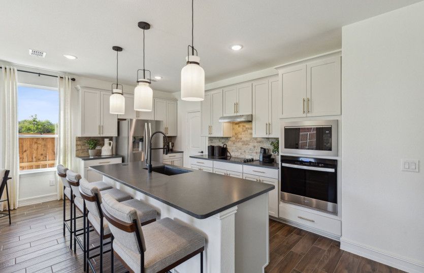 Eat-In Kitchen Island