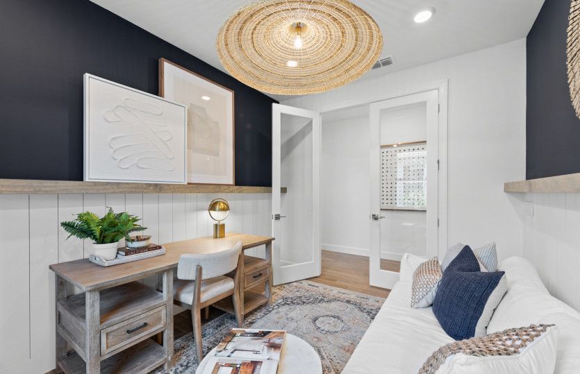 Flex room, perfect for a den or home office